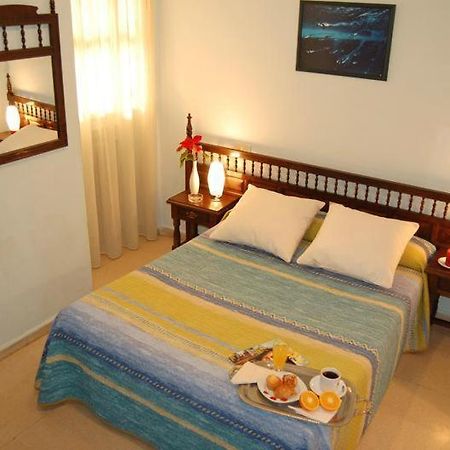 Hostal Los Infantes Саламанка Екстериор снимка